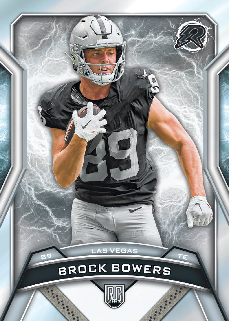 2024 Topps Resurgence Football - Hobby Box