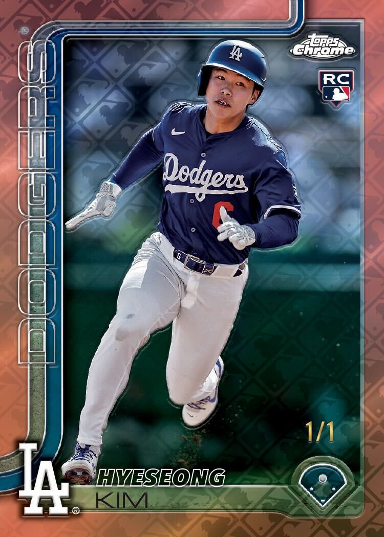 2025 Topps Chrome® Baseball Logofractor Edition